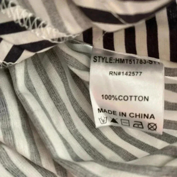 🆕Stripped Flounce Crop Top Twist Front S🆕 - Picture 9 of 10